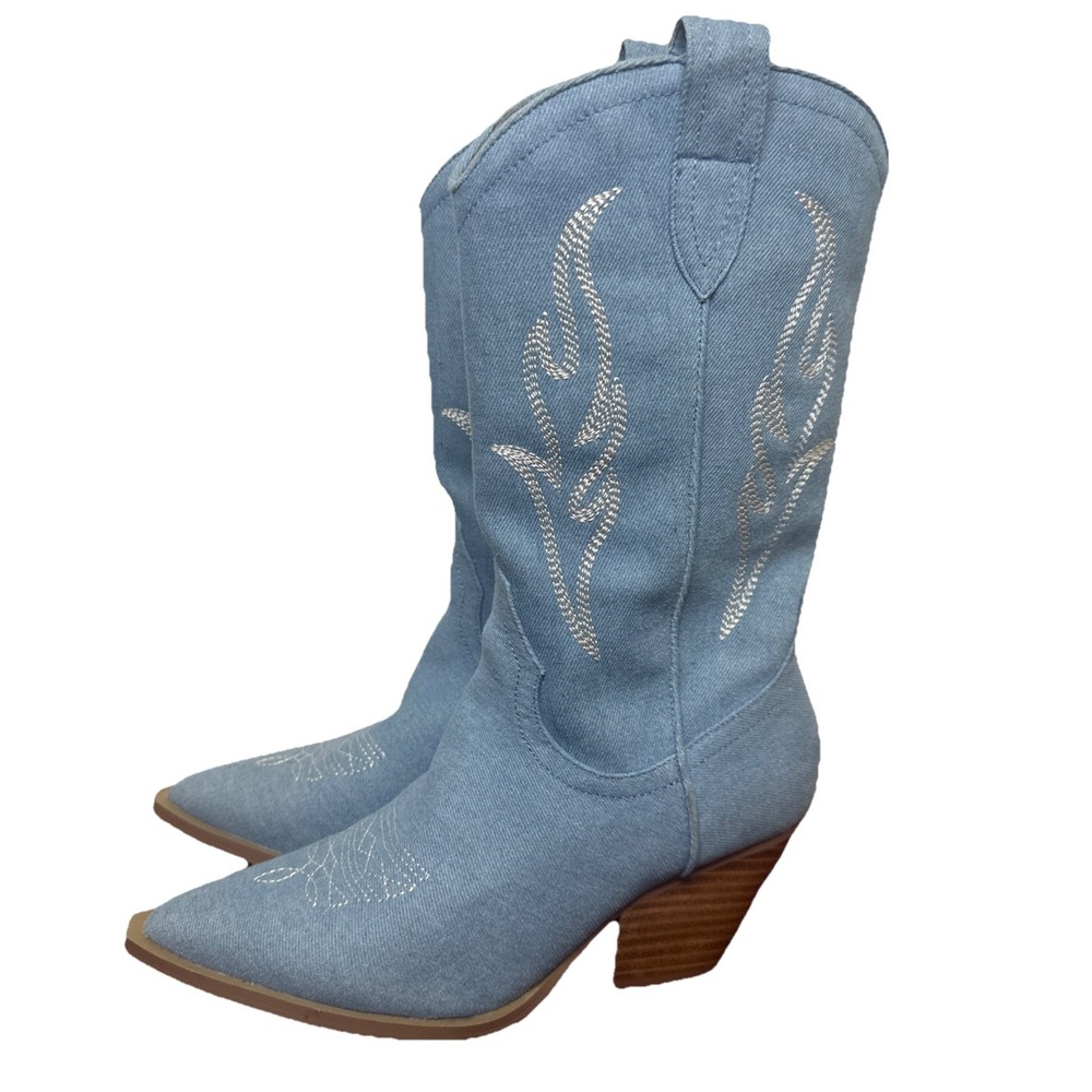 Billini Asha Western Blue‎ Light Denim Embroidered Cowgirl Boots Woman's Size 6